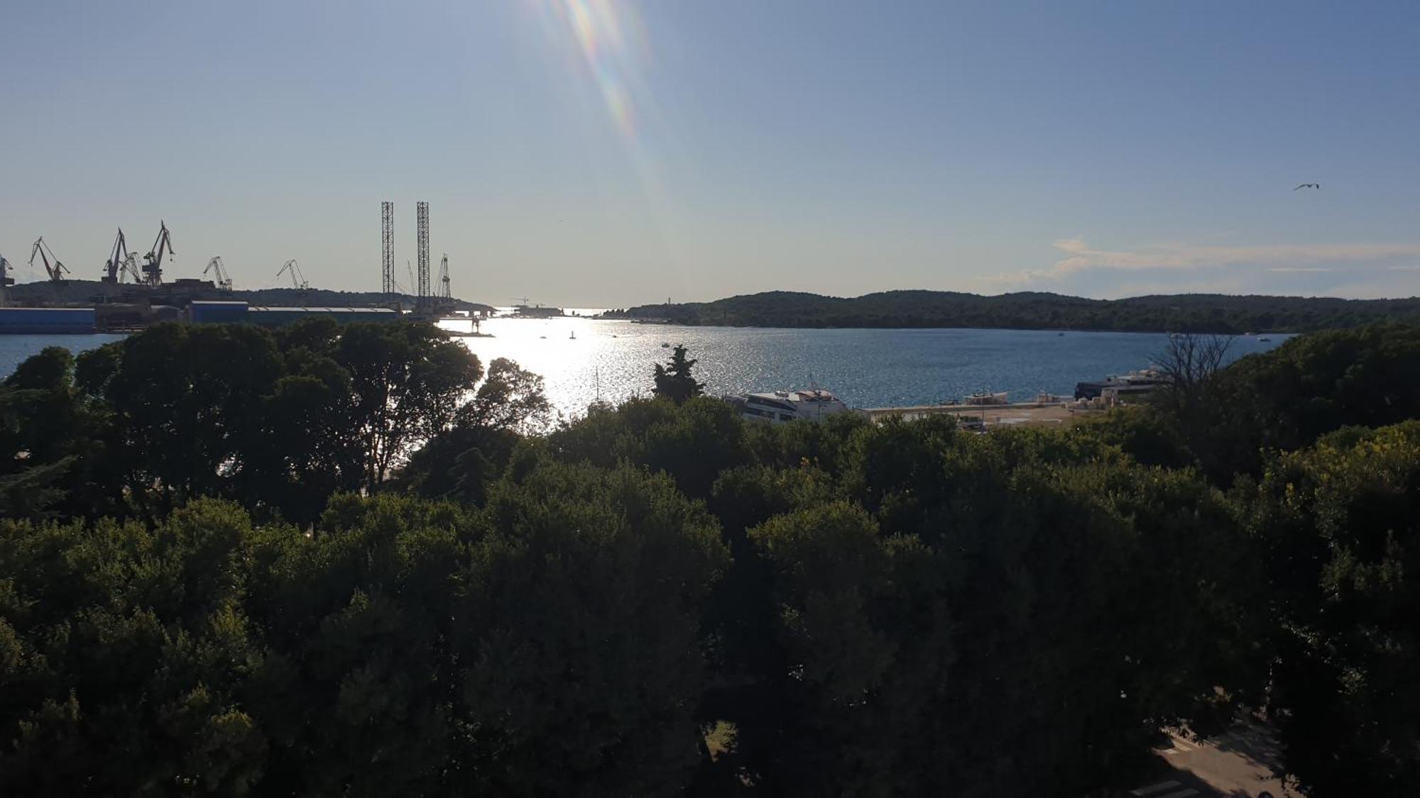 Ferienwohnung App Letta Sunset Pula Exterior foto